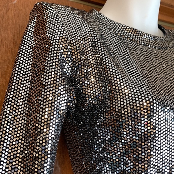 Silver Sparkly Dress with side Slits 🤍 - Picture 6 of 6